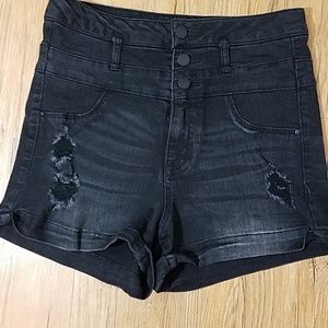 Refuge Distressed high rise shorts size 8